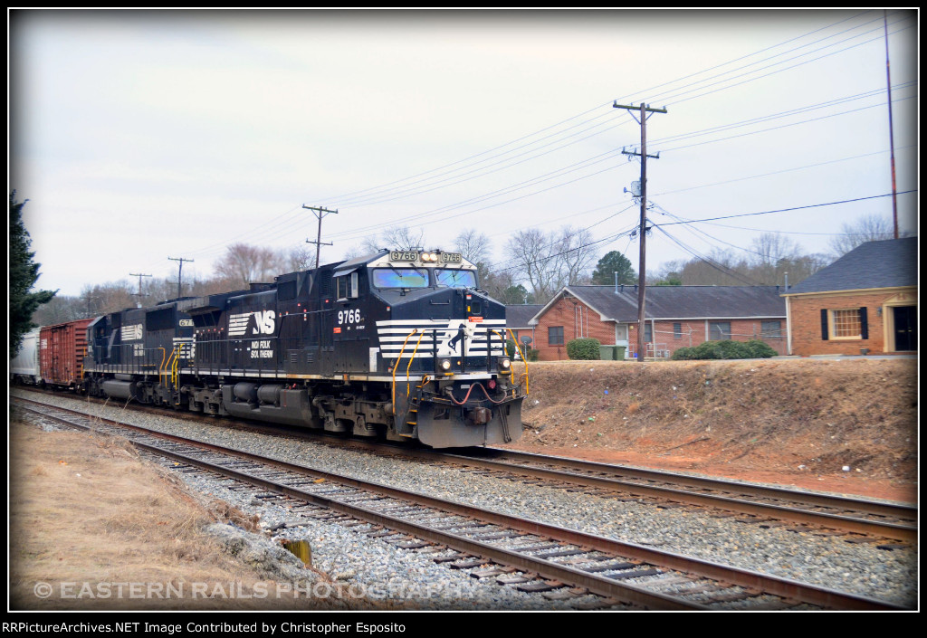 NS 9-40CW 9766 leads 156